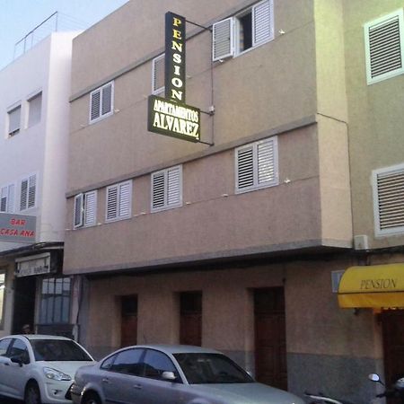 Pension Alvarez El Tablero  Екстер'єр фото